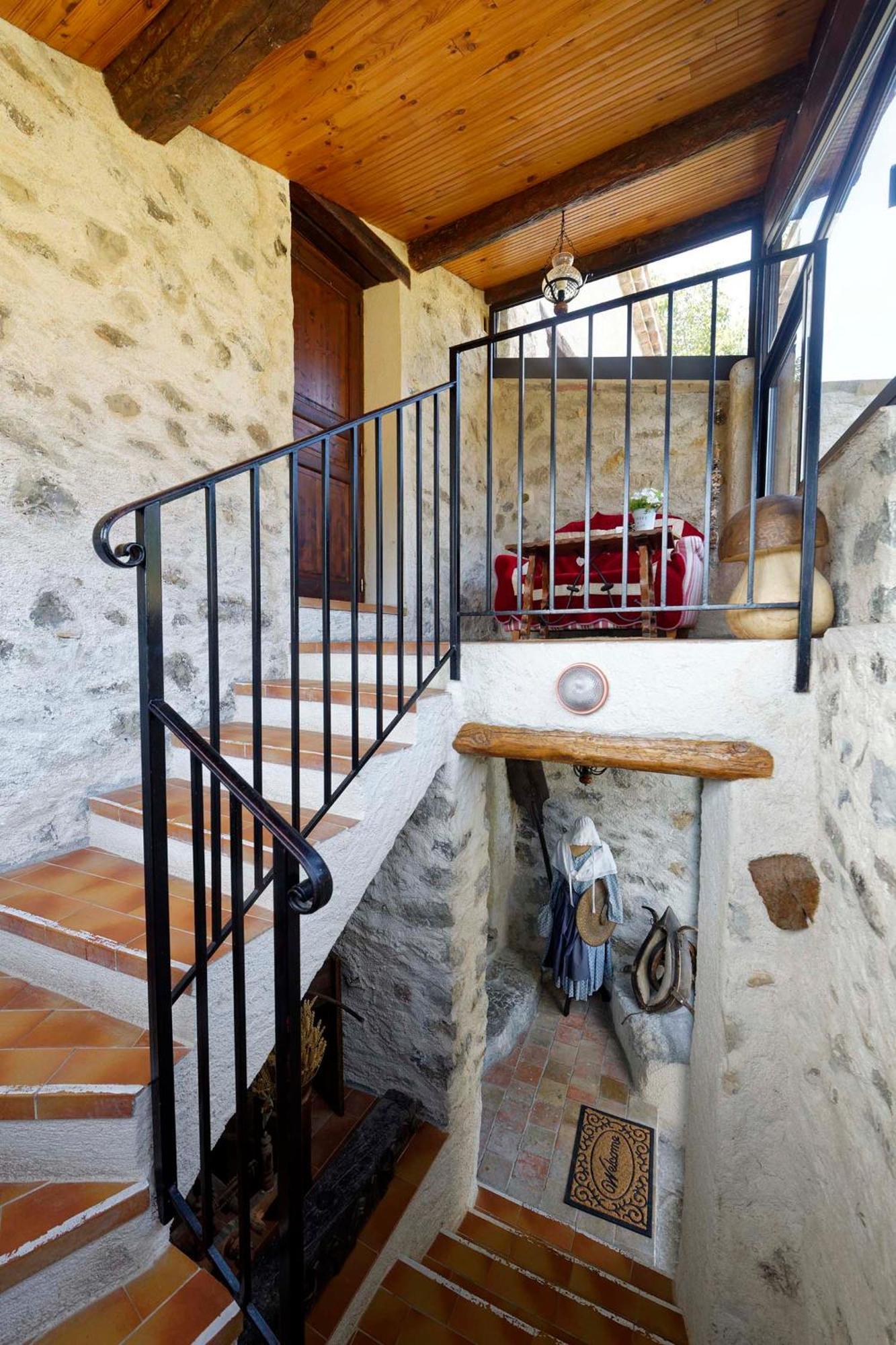 Chambres D'Hotes - La Maison De Julie Entrevaux Buitenkant foto