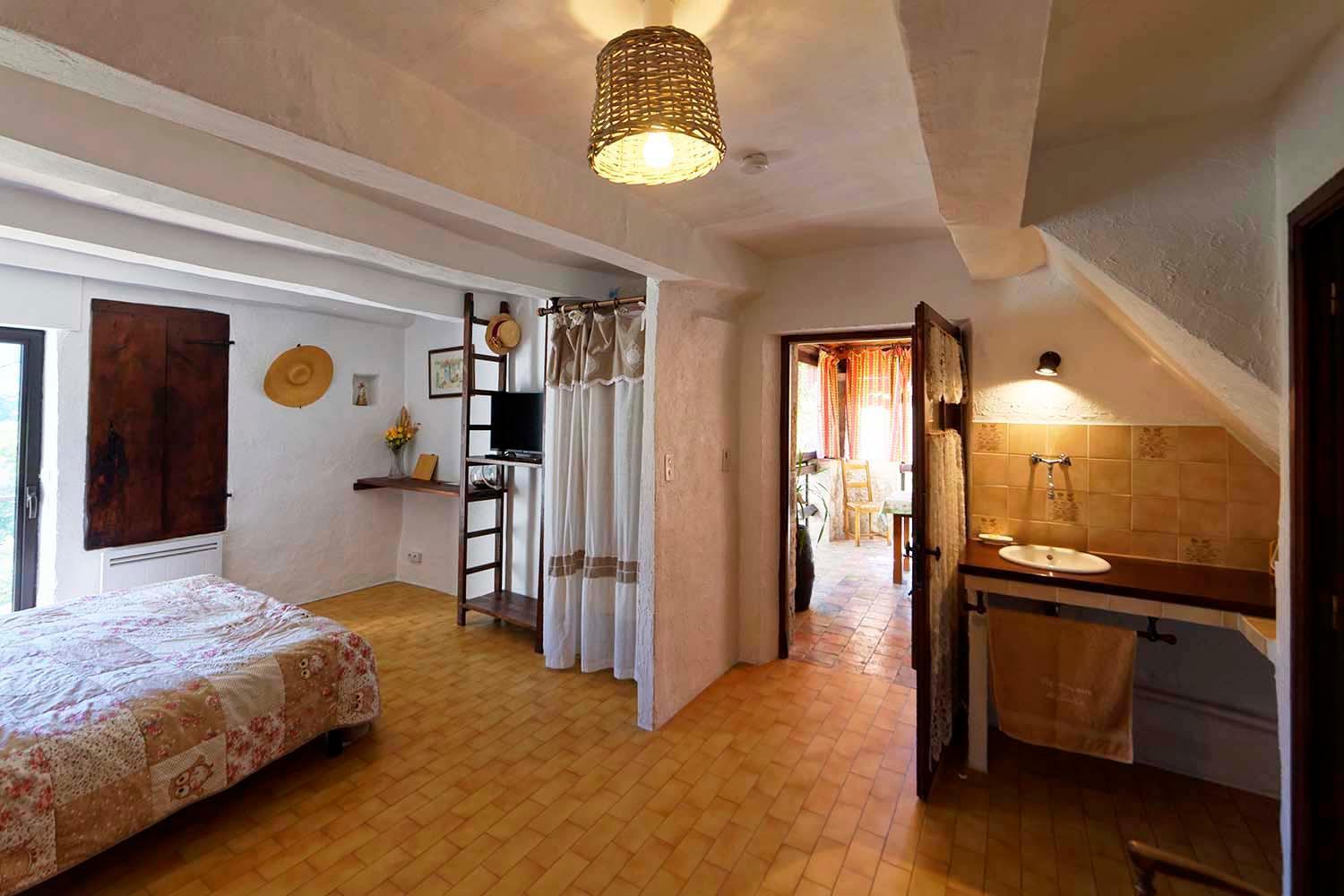 Chambres D'Hotes - La Maison De Julie Entrevaux Buitenkant foto